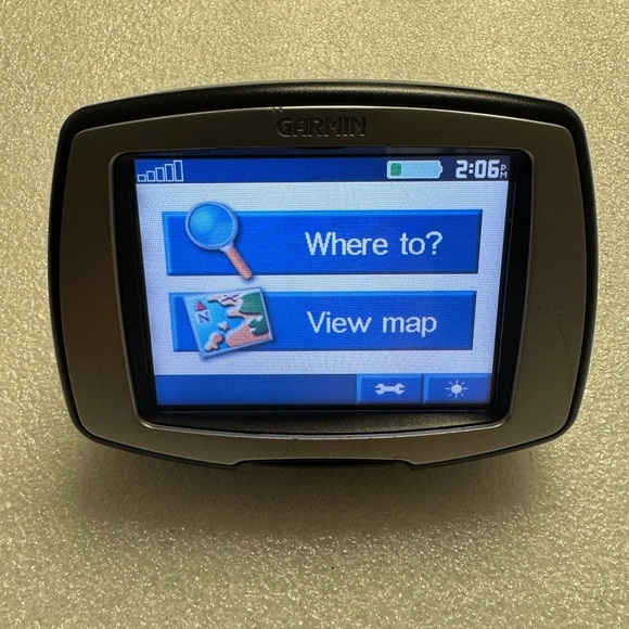 Garmin Other - Garmin Street Pilot C330 Portable Automotive GPS with DC Car Cord.